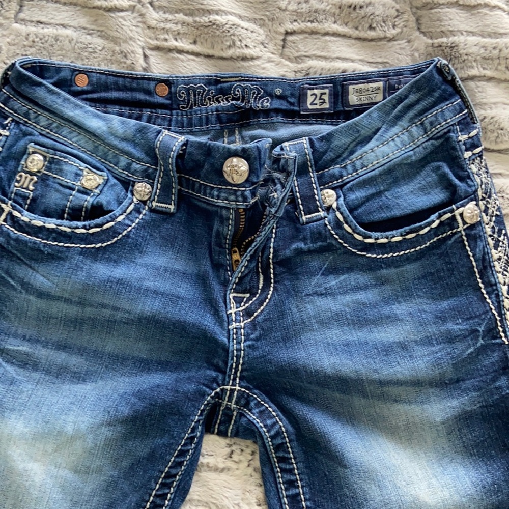 Miss me skinnies 25 with 29 inch inseam